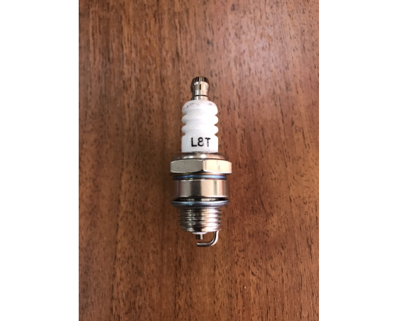 Свеча Patriot L8T для 2-х тактных двигателей